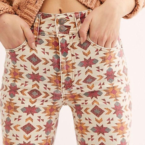 NWT Free People Wild Child Printed Skinny Jeans - Picture 2 of 2